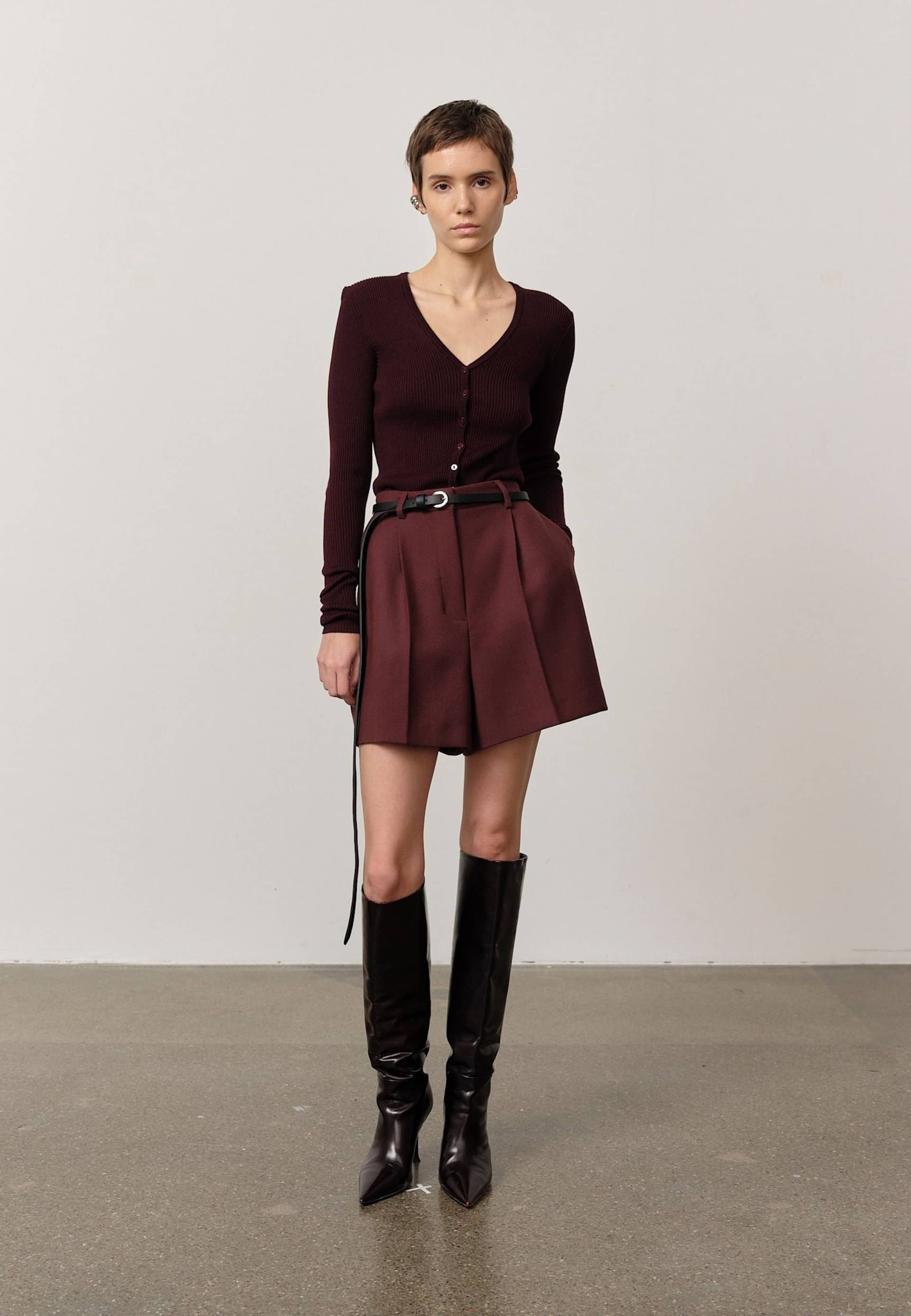 ChiChi Knit Cardigan - Wine Red made by HERSKIND