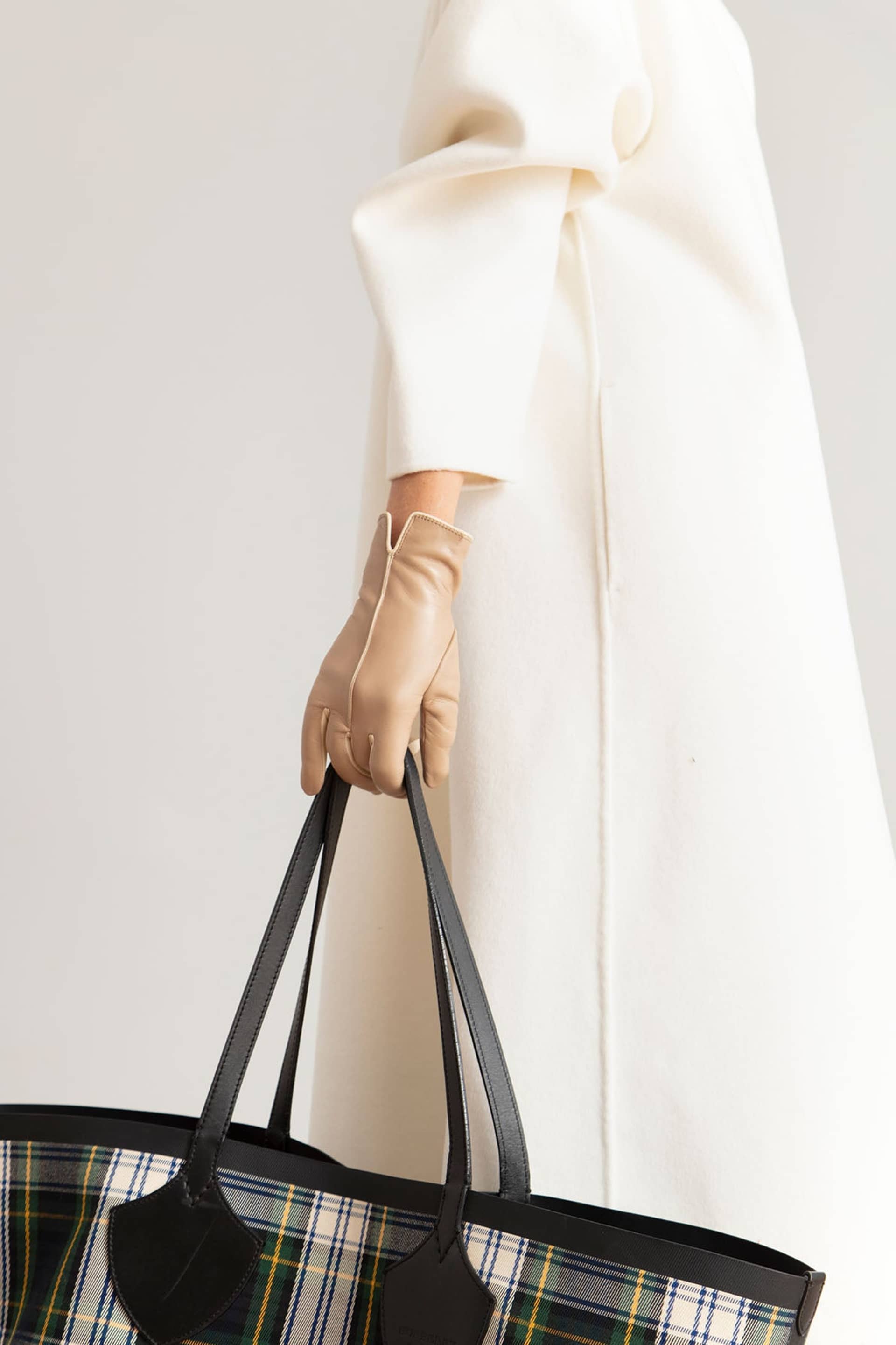 Statement Beige made by Handsome Stockholm