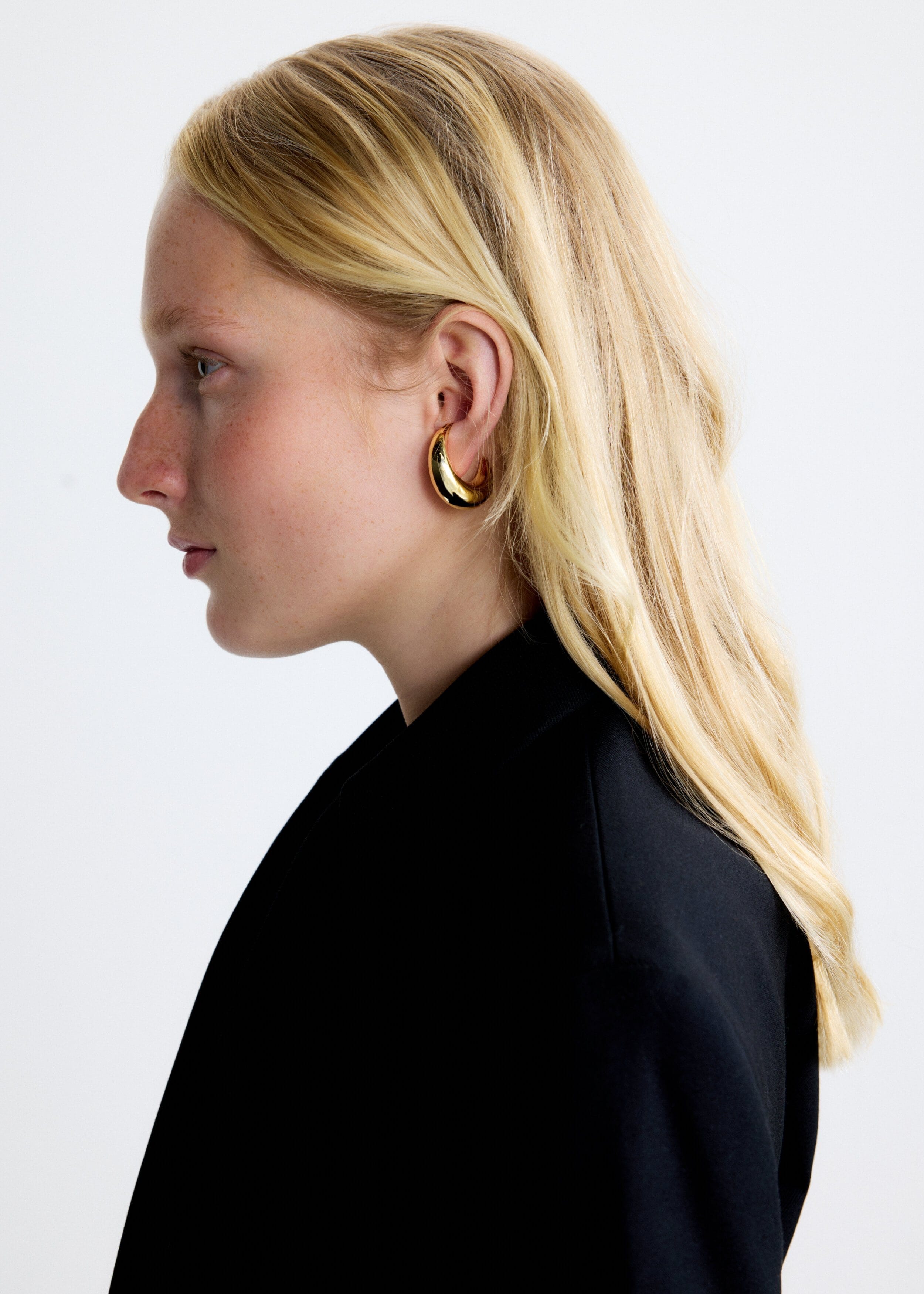 Moon earrings - Gold - Pair made by POEM Objects