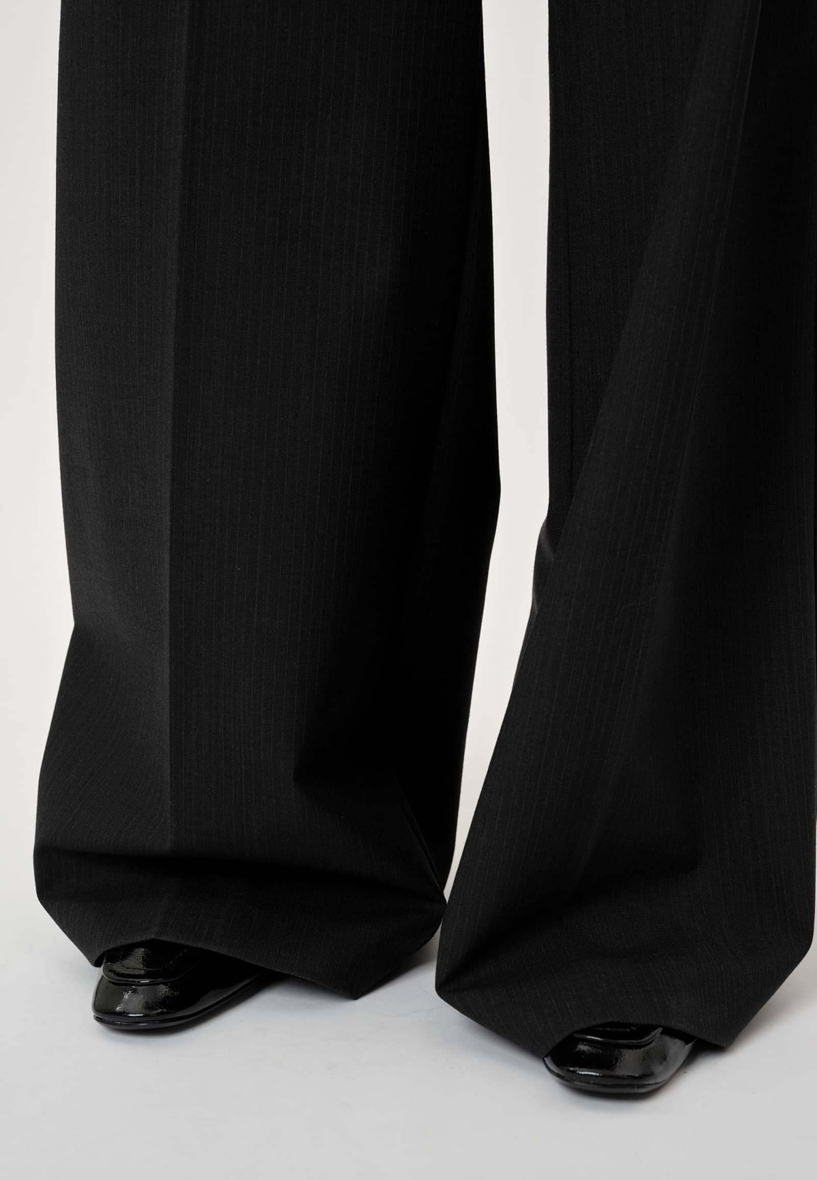 Kelly Pants - Dark Grey Pinstripe made by HERSKIND