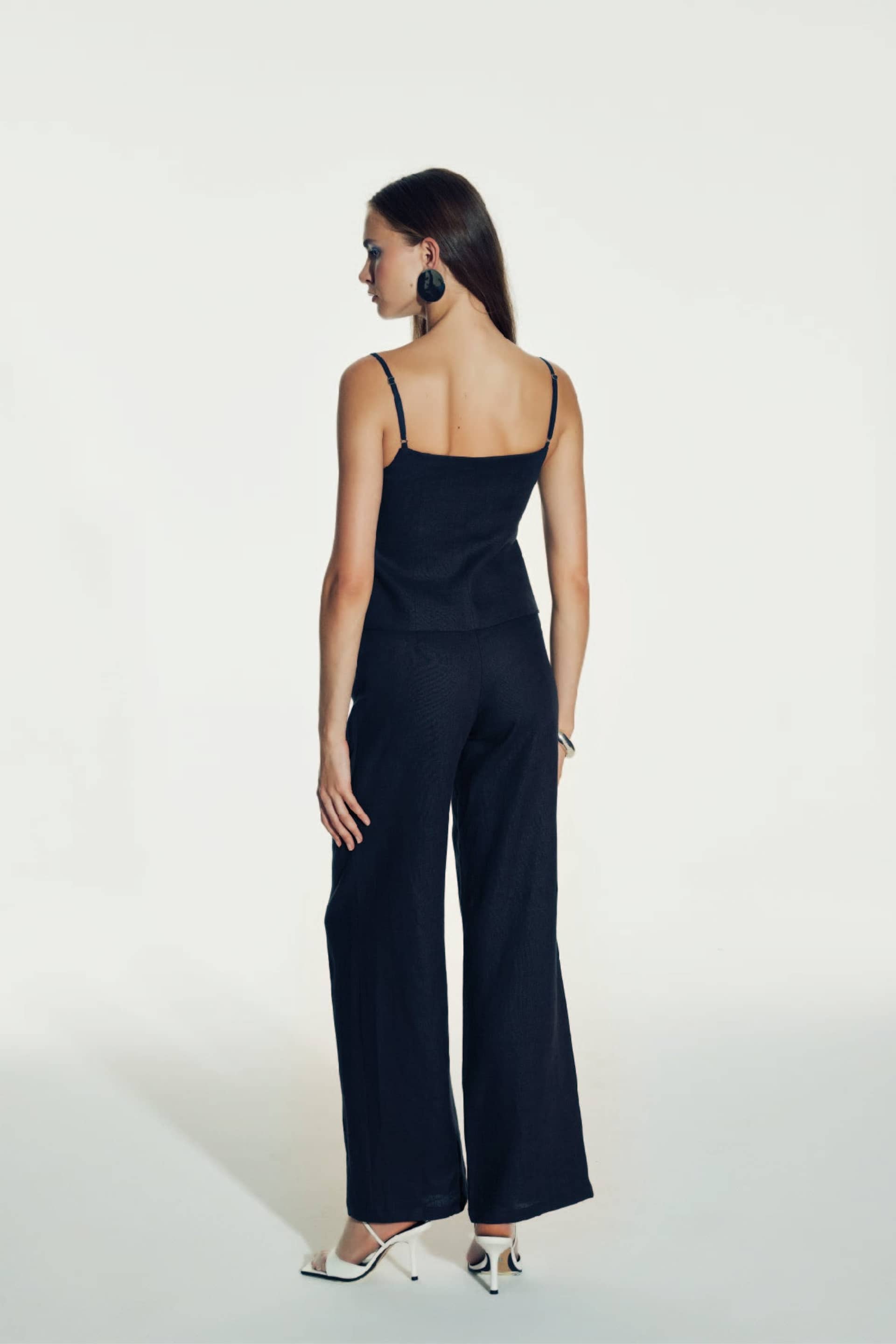 Marona Linen Top in Dark Navy made by Nazli Ceren