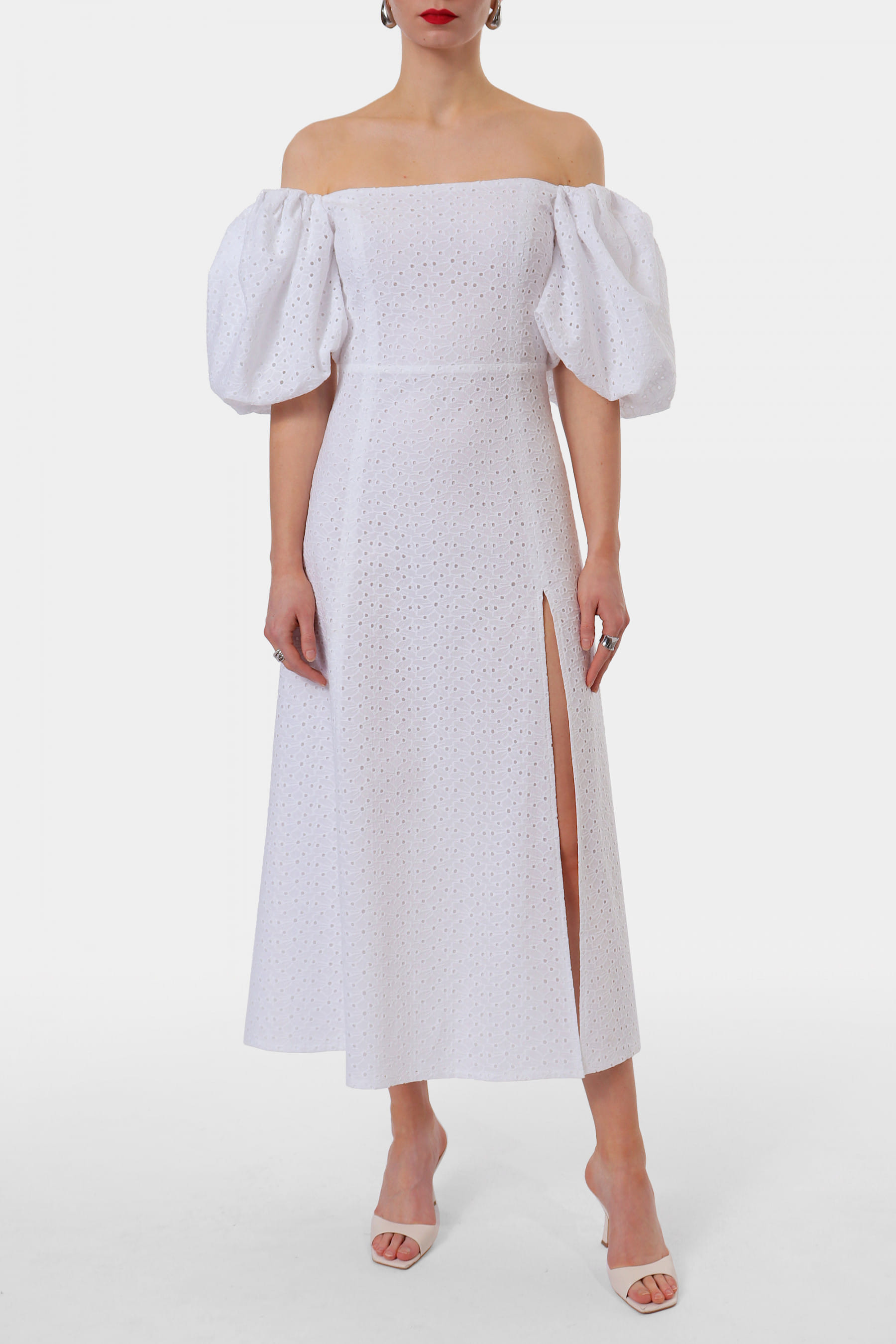 Dress Zoja Embroidered White made by HALEWSKI