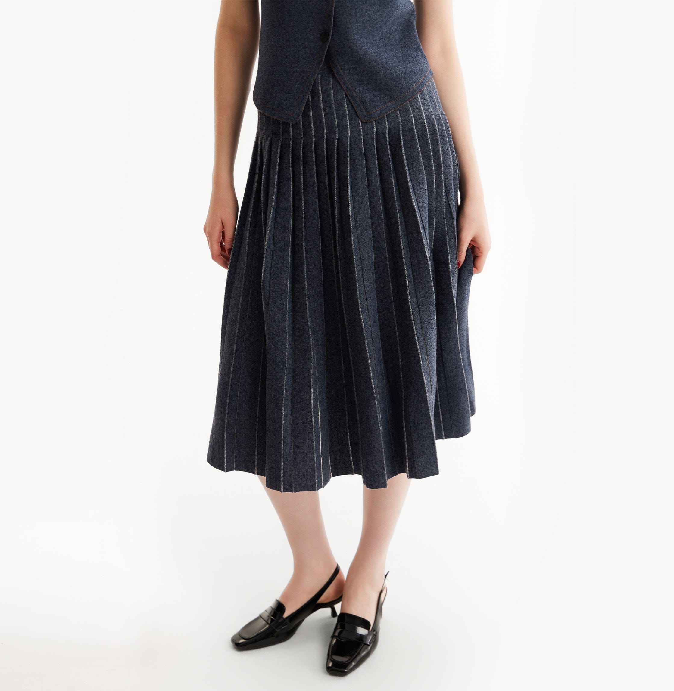 DENIM PLEATED SKIRT made by CRUSH Collection