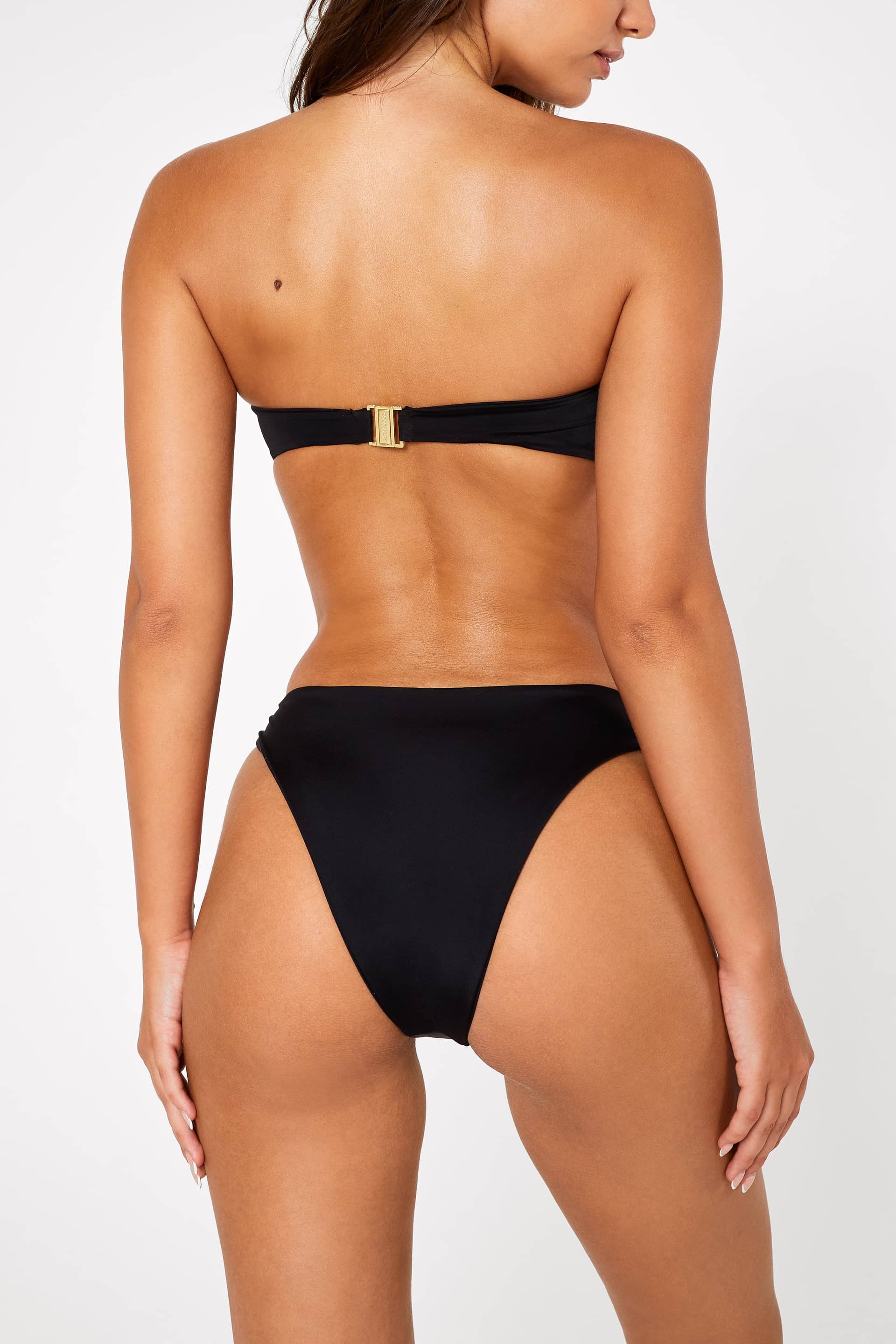 CINDY TOP - BLACK in Black made by Coco & Nuts