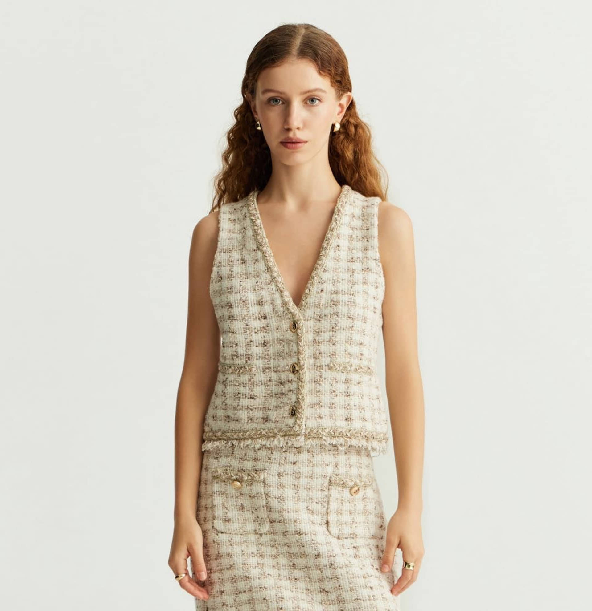 HOUNDSTOOTH V-NECK VEST made by CRUSH Collection