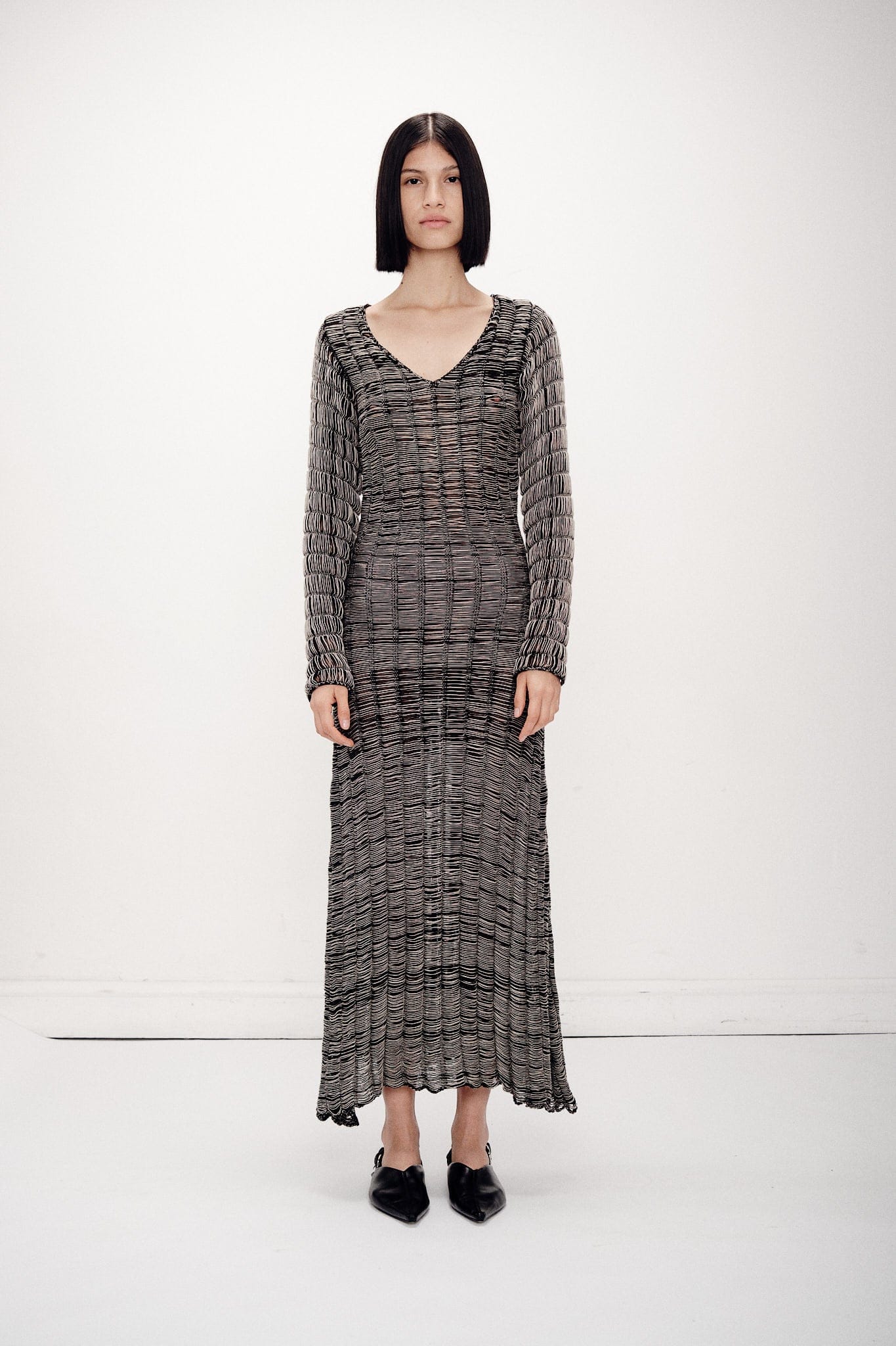 Cao Dress Beige Black made by Peregrina