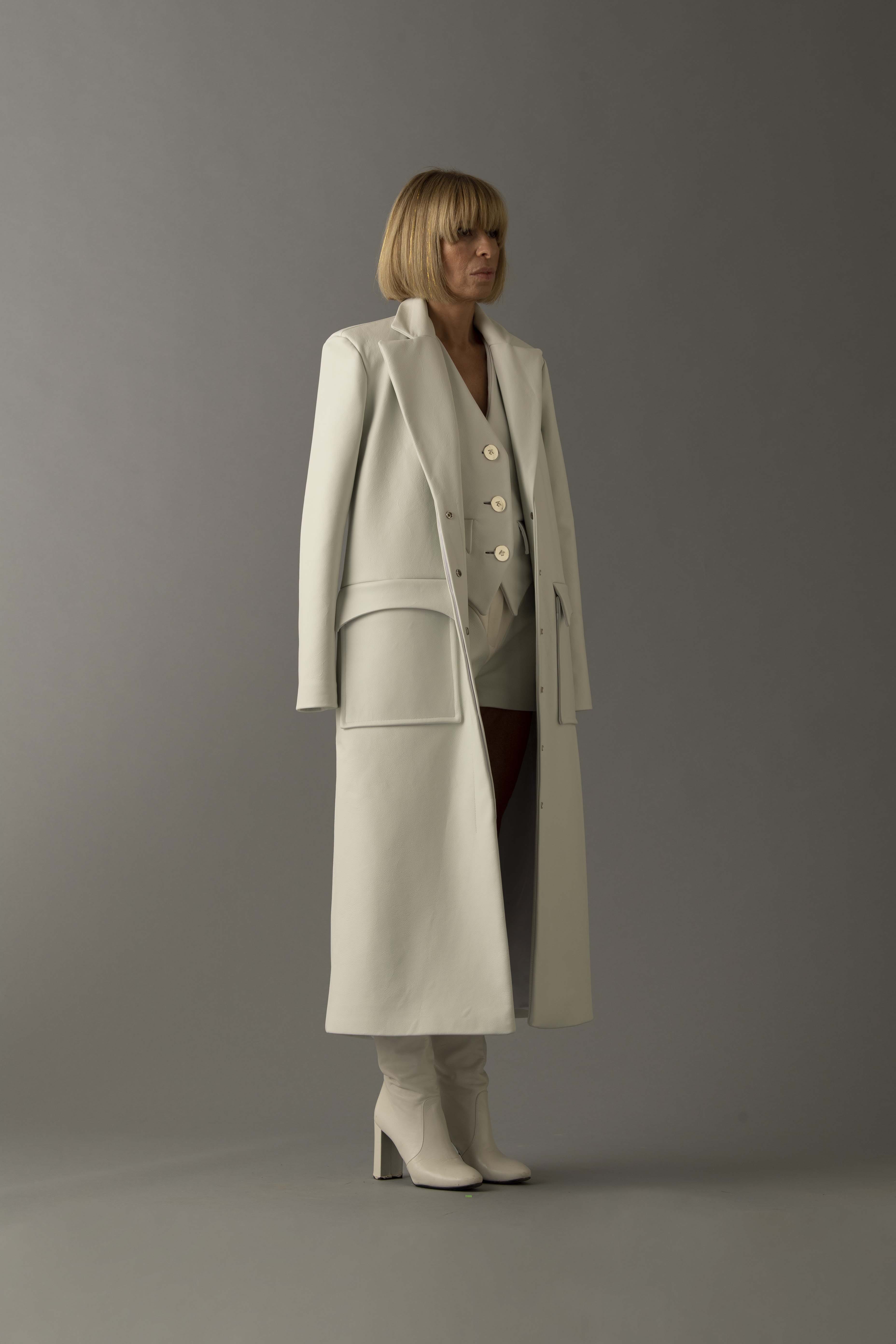 ICE LEATHER COAT in White made by Vestiaire d'un Oiseau Libre