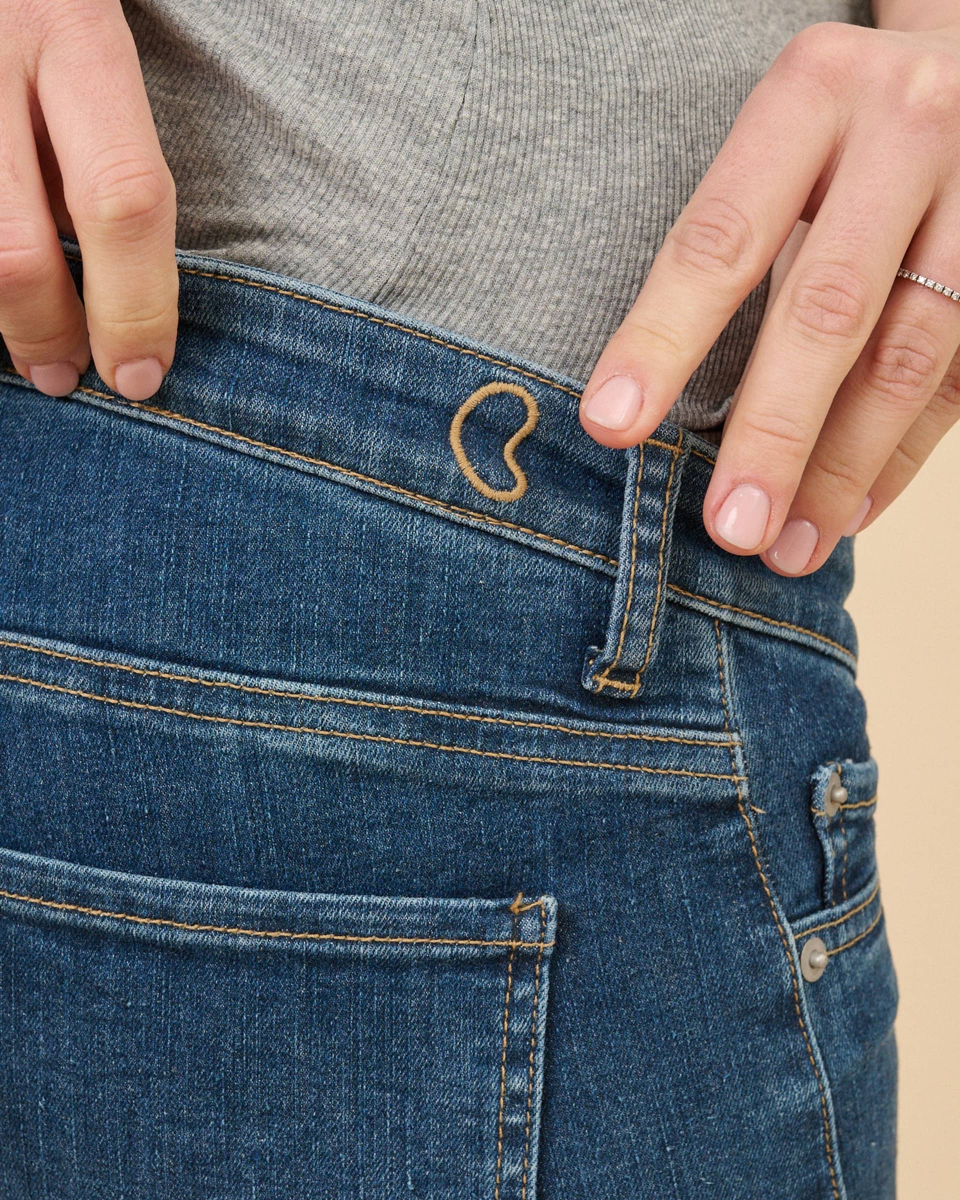 01 Straight Fit - Washed Blue made by Ilouity