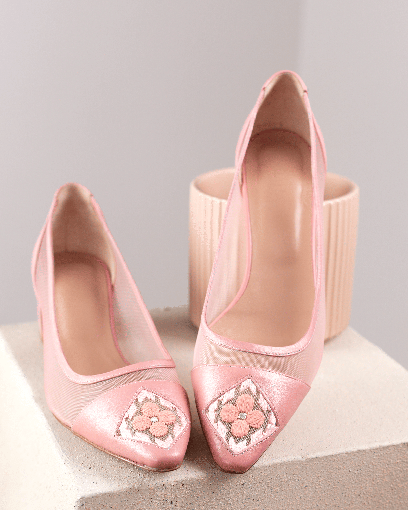 Fiorellini Pump Mesh 45 Misty Rose in Pink made by ATANA