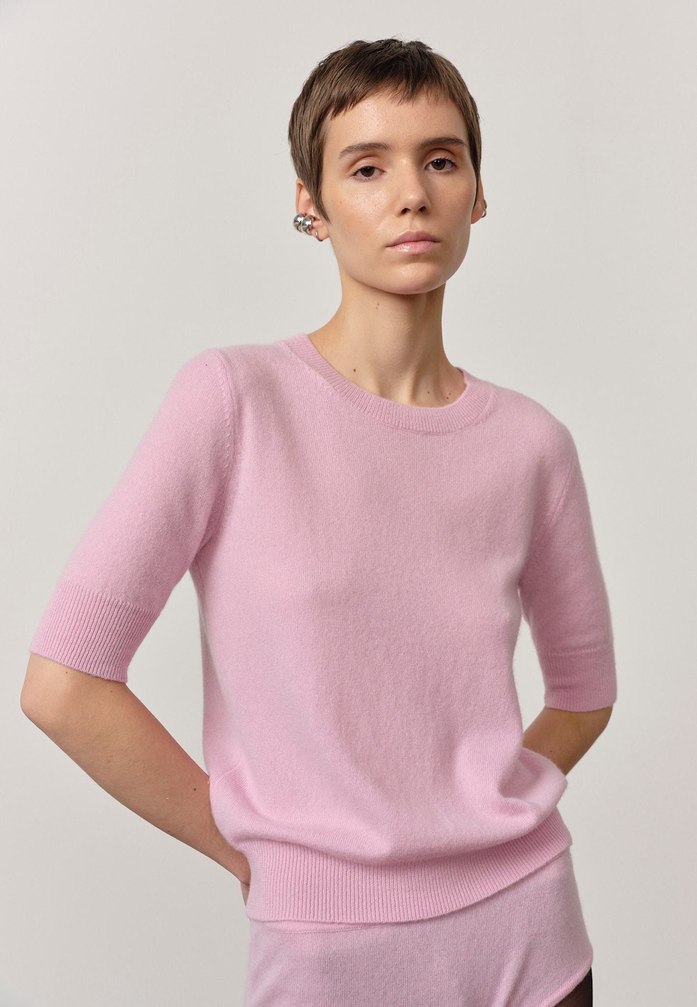 Therese Knit Blouse - Bubblegum made by HERSKIND