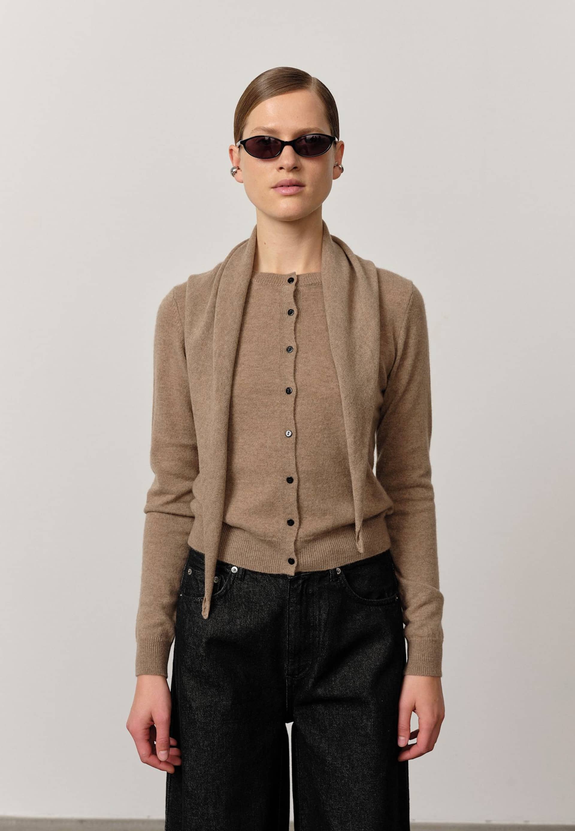 Roselle Knit Cardigan - Croissant made by HERSKIND