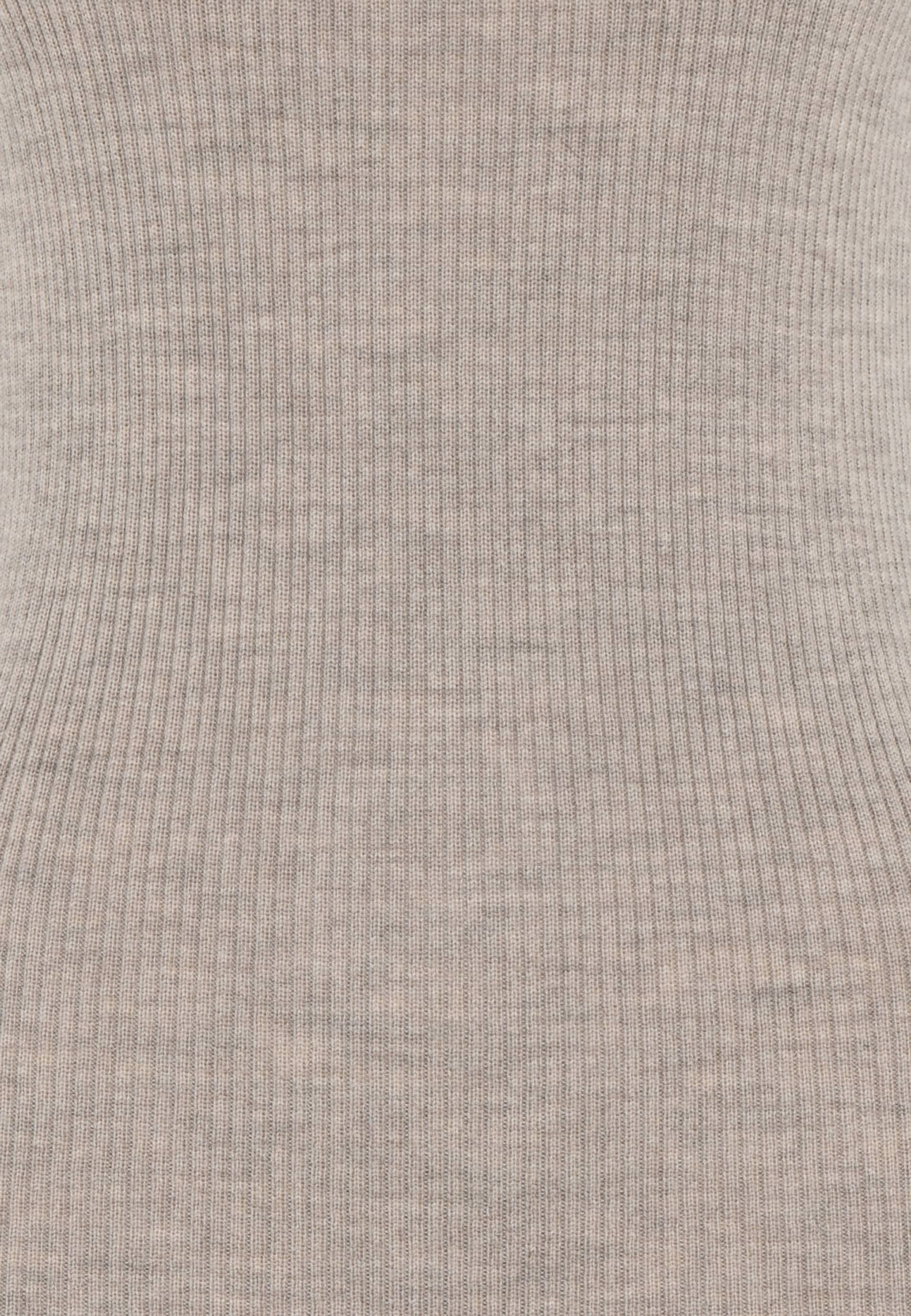 Tropea Top Merino Wool - Champagne in Beige made by HERSKIND