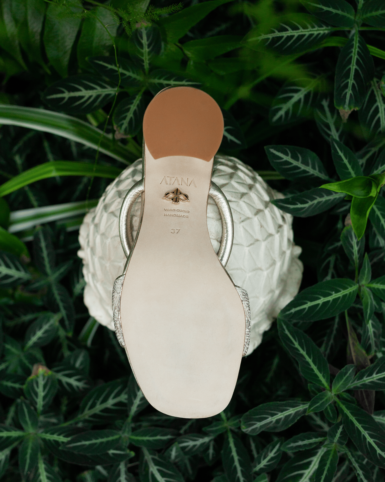 Full Fibre Mule 75 Silver Metallic in Silver made by ATANA