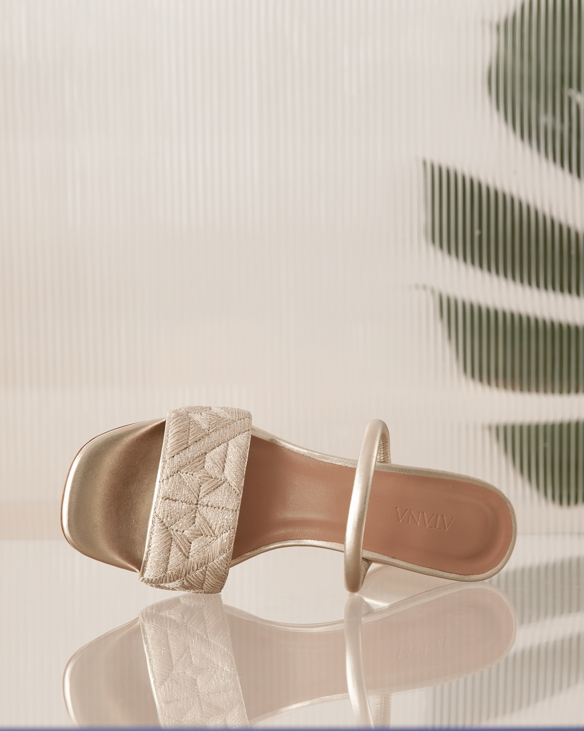 Full Fibre Mule 75 Silver Metallic in Silver made by ATANA