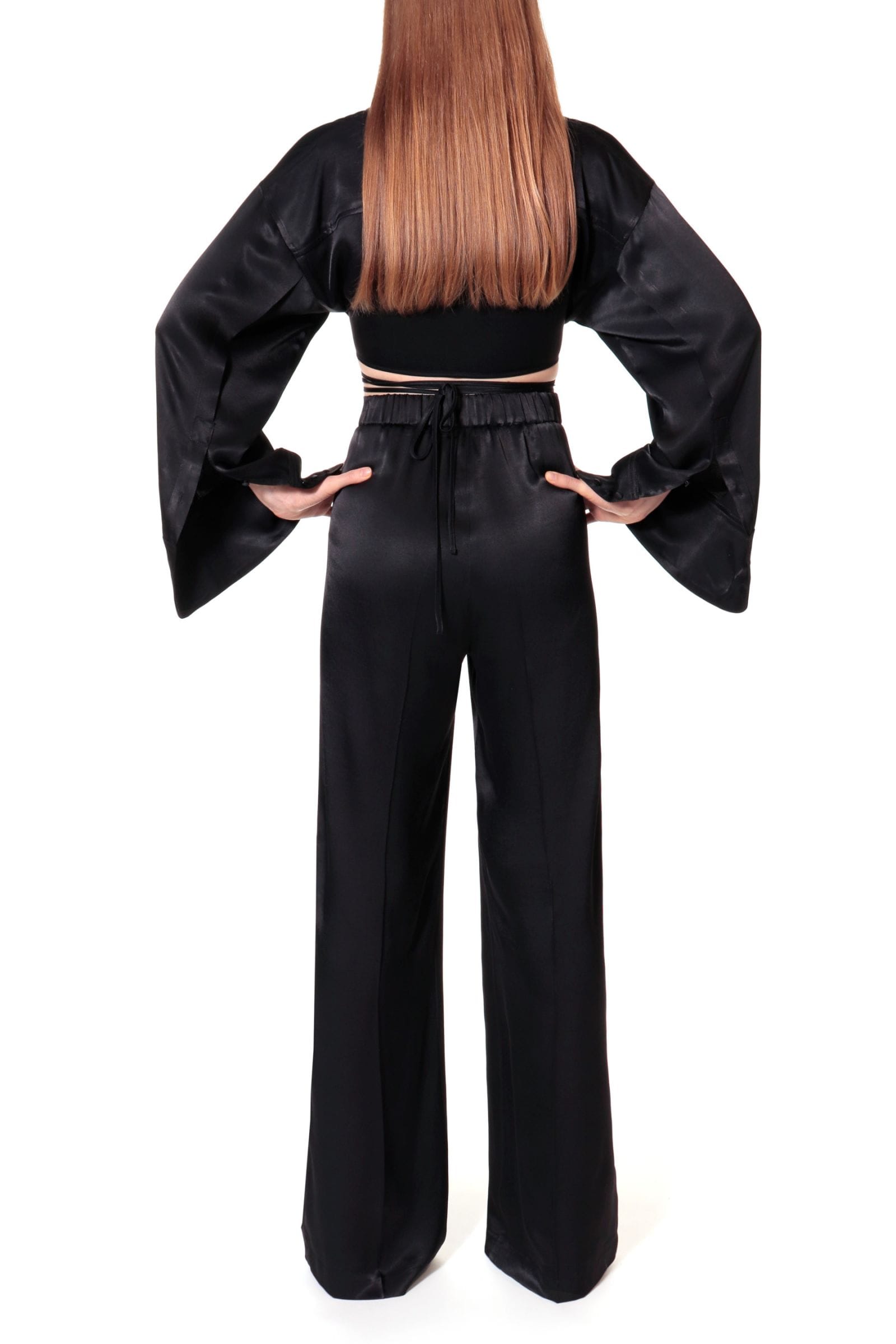 Blouse Lauren Glossy Black in Black made by HALEWSKI