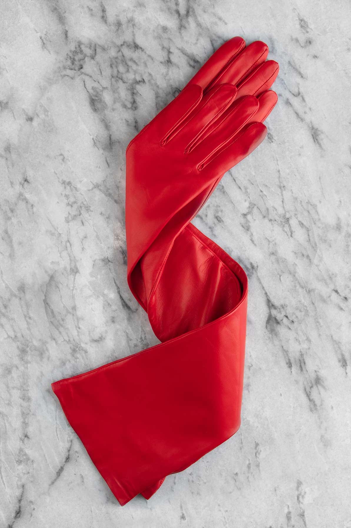 Essentials Extra Long Red made by Handsome Stockholm