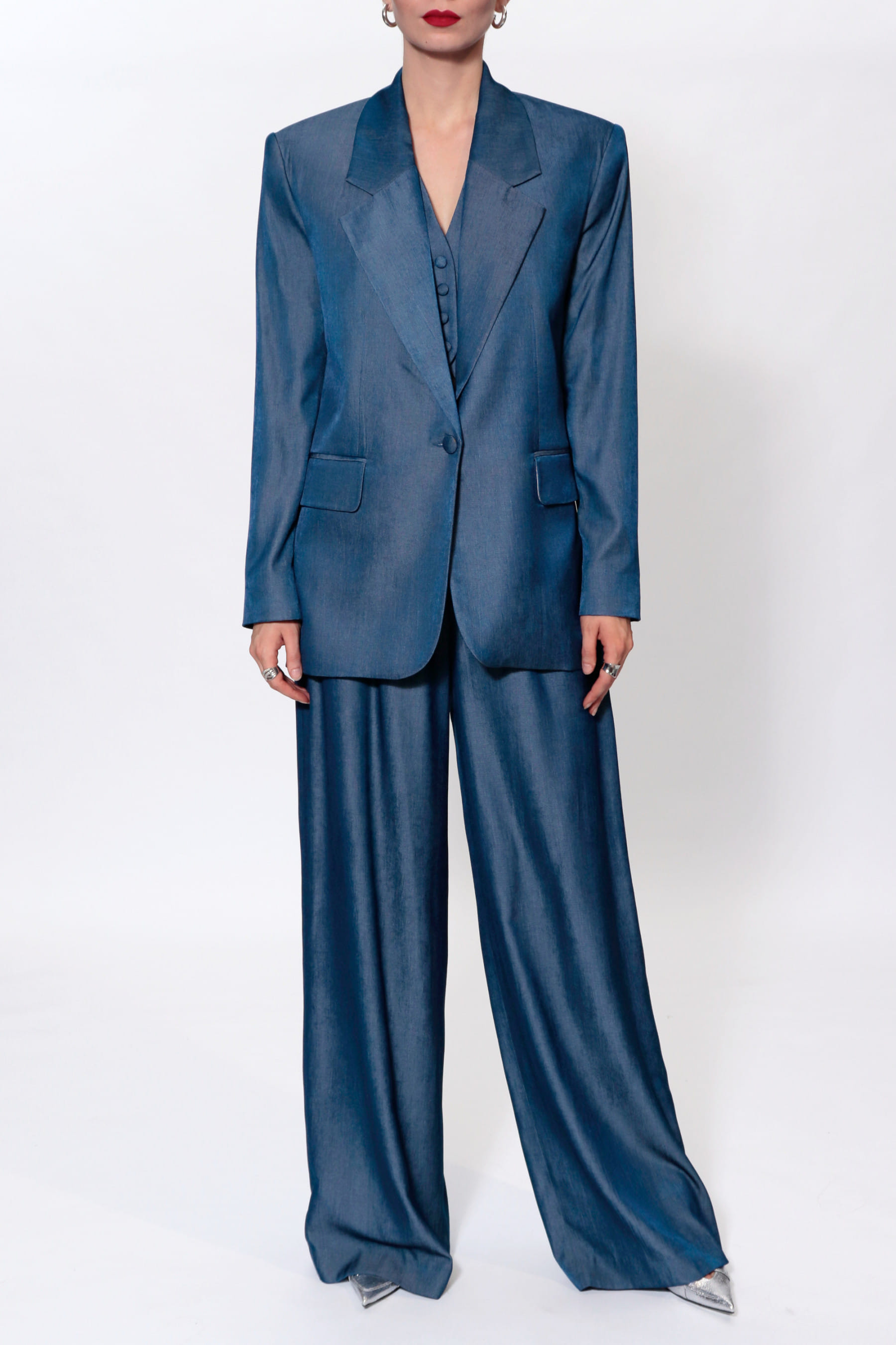 Vest Sylvia Navy Denim made by HALEWSKI