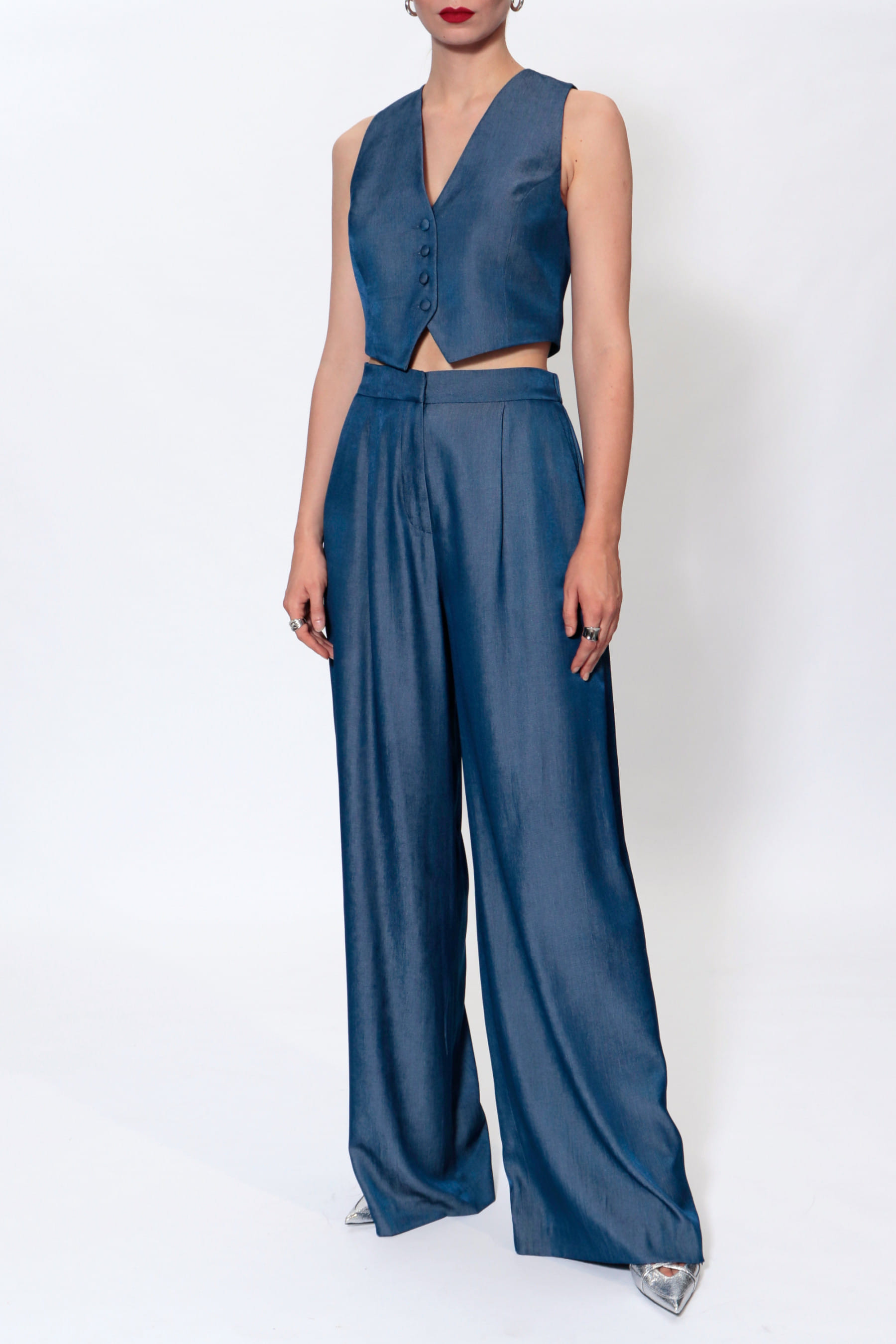 Vest Sylvia Navy Denim made by HALEWSKI