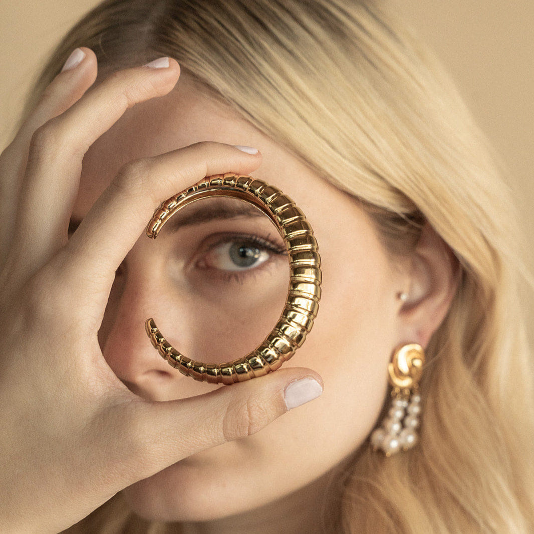 SAPPHO CUFF made by Zepplin The Label