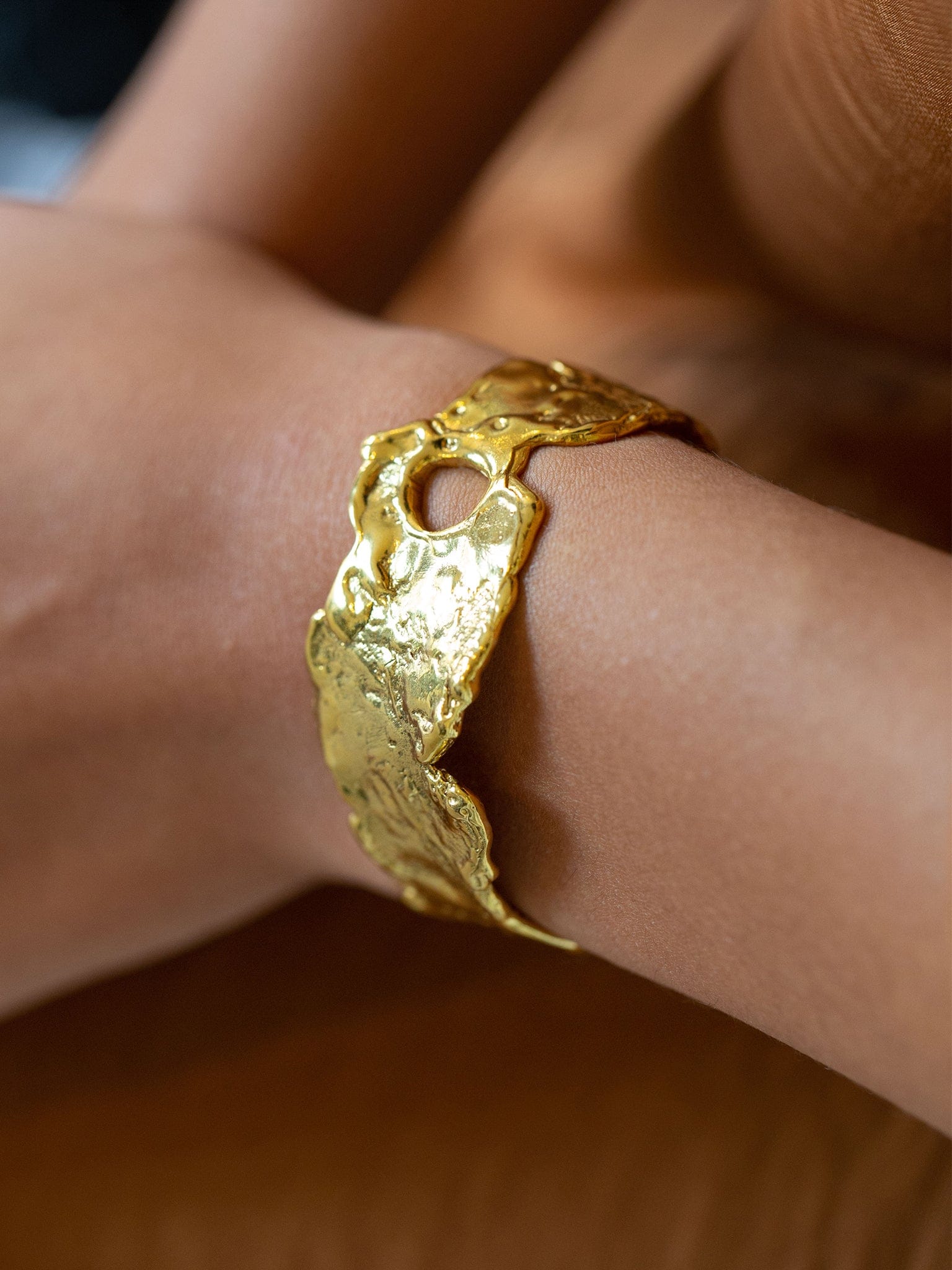 Talisman Moon Bracelet Gold in Gold made by Eva Remenyi