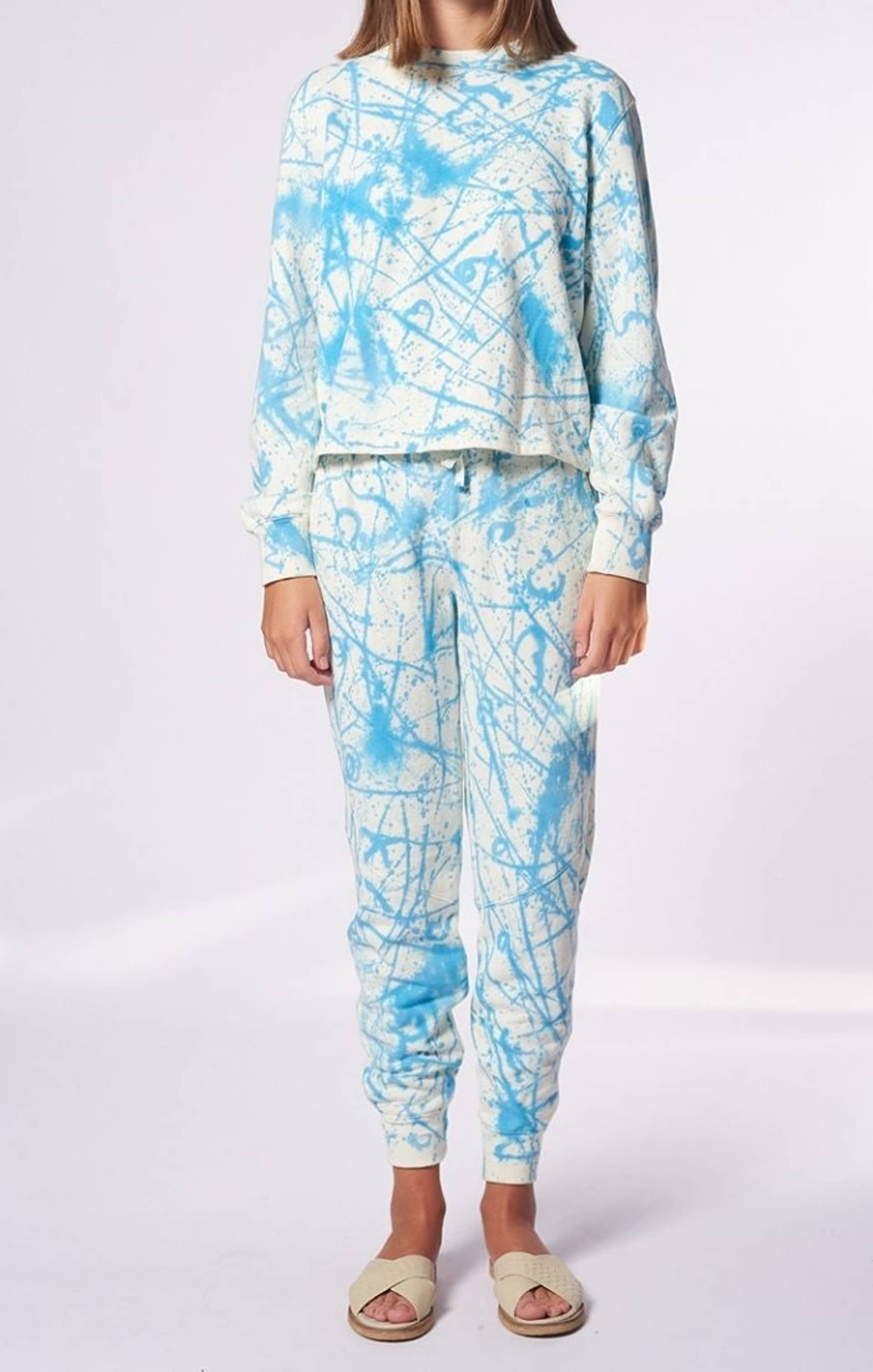 Kay Pacha Set in Blue made by AYNI