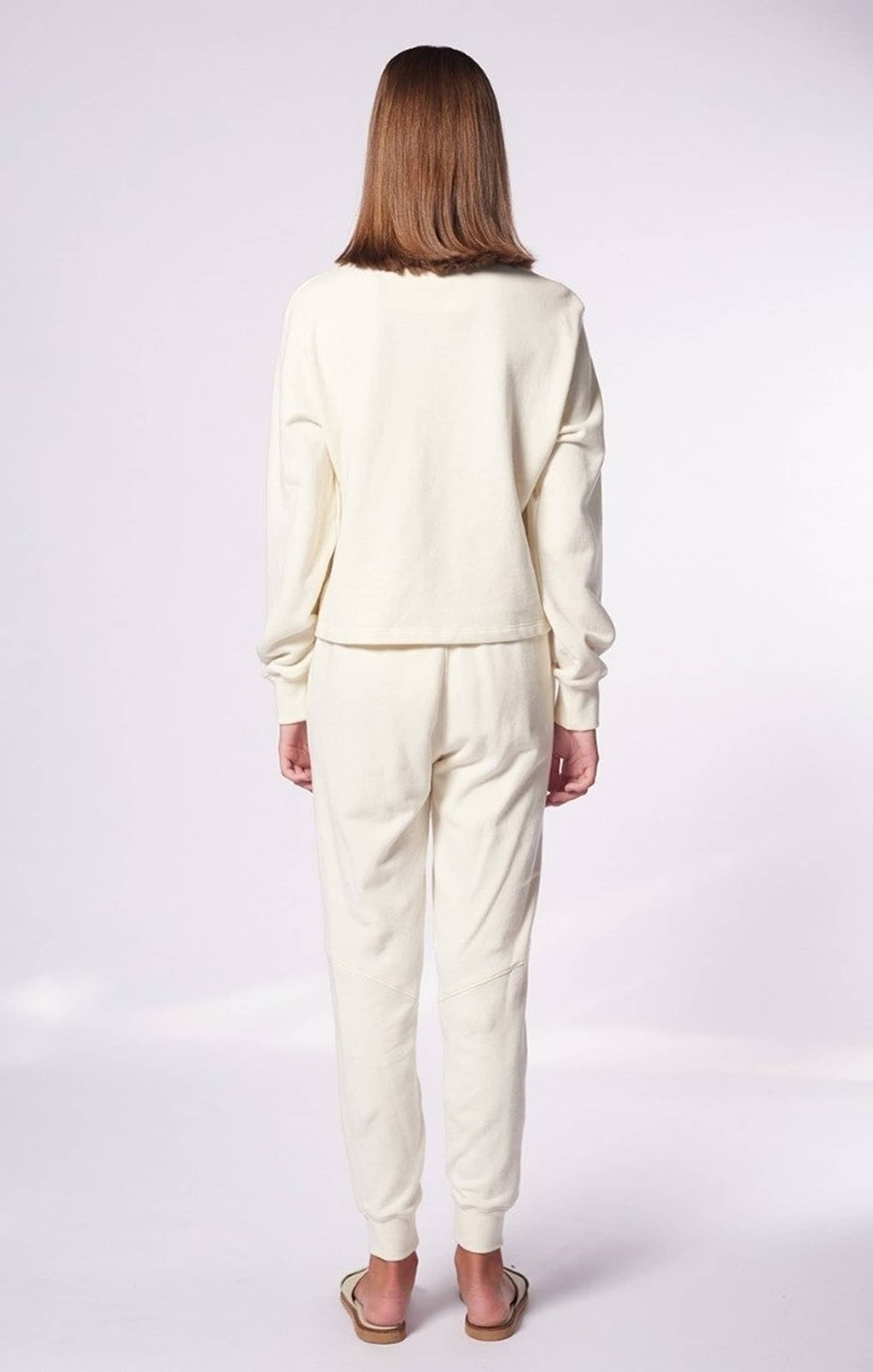 Kay Pacha Set in White made by AYNI