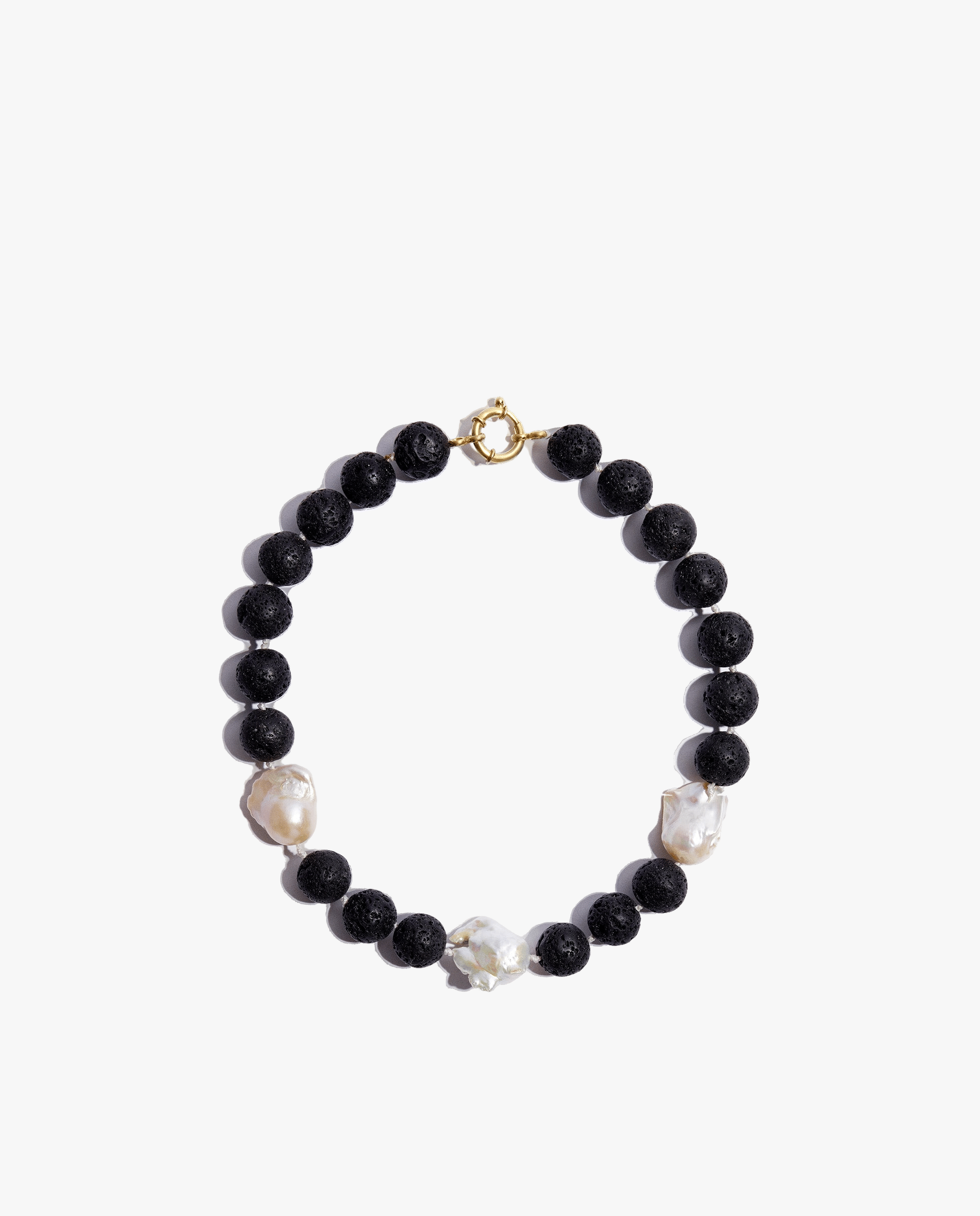 Daphnie necklace in volcanic stone and mother pearl made by Phialebel