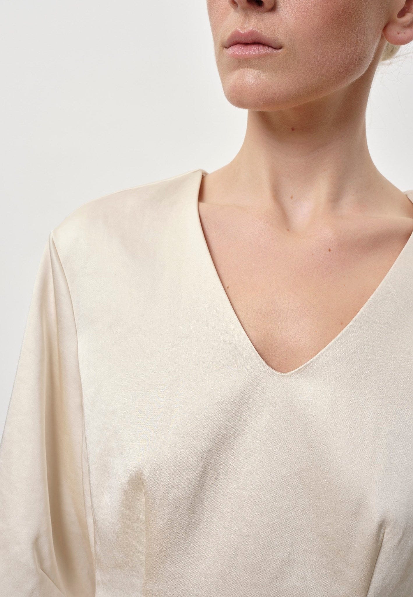 Yasmin Dress - Creme made by HERSKIND