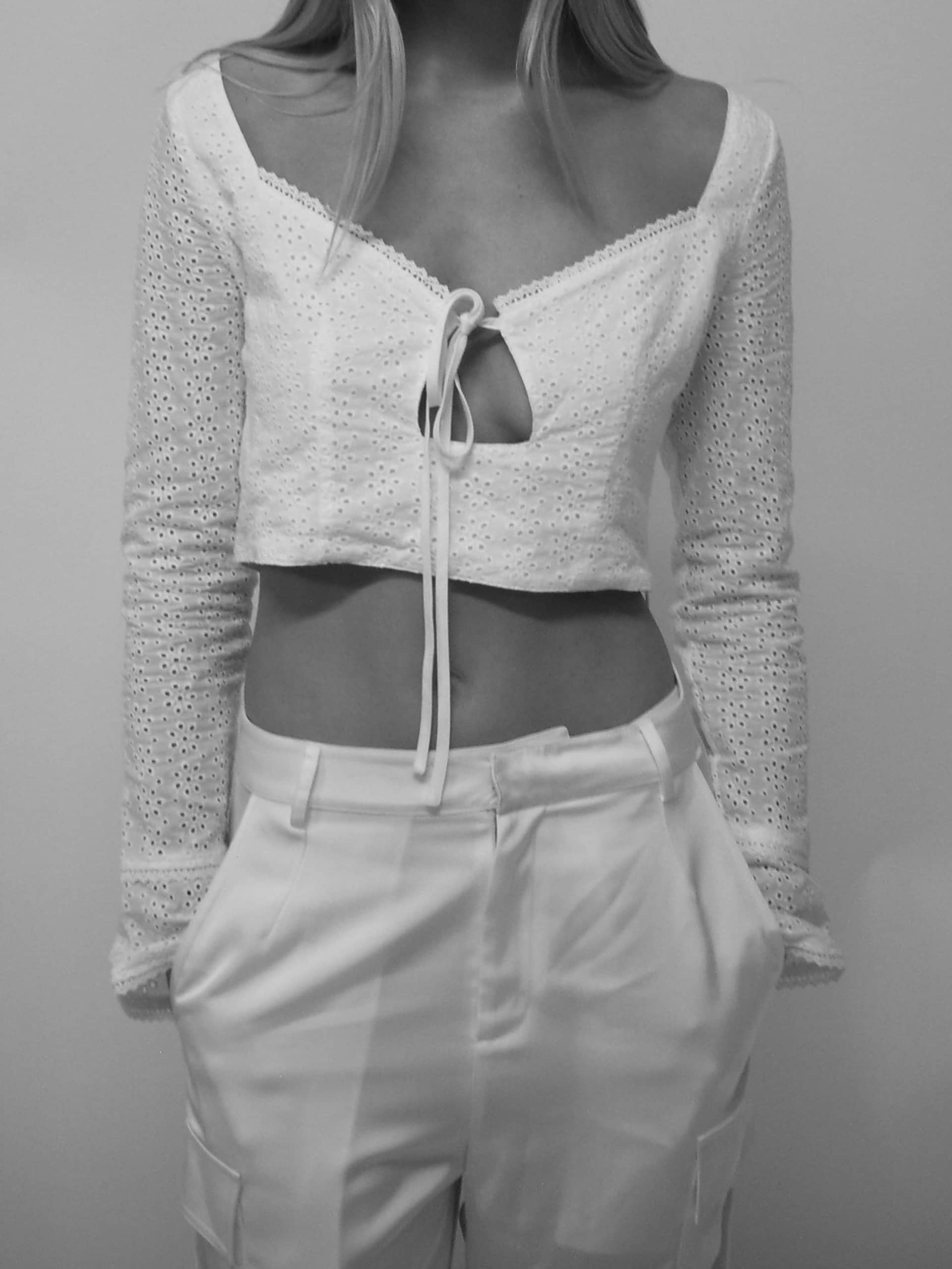 Broderie Anglaise top made by CLOEYS