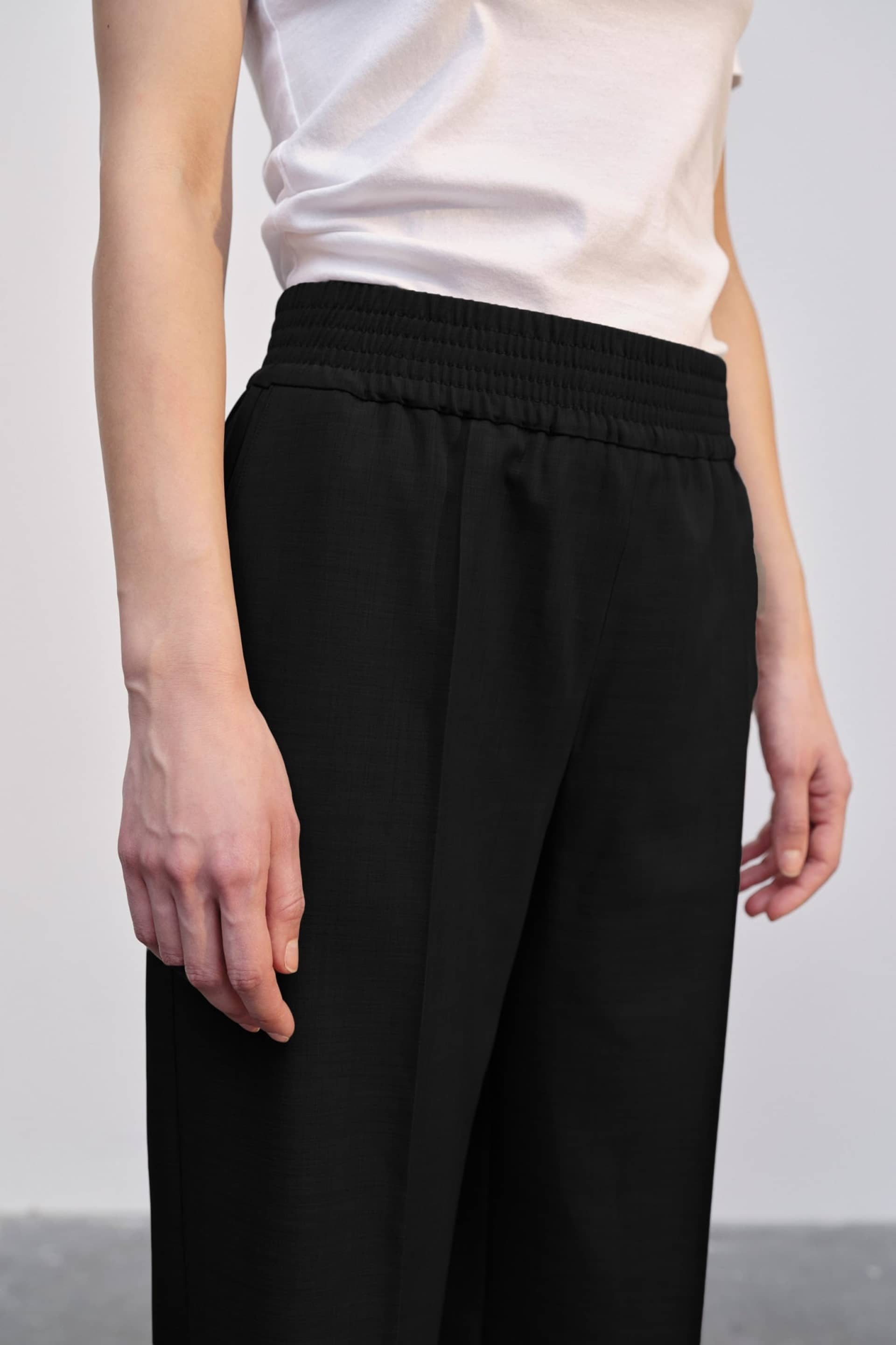 Pinky Pants - Black made by HERSKIND