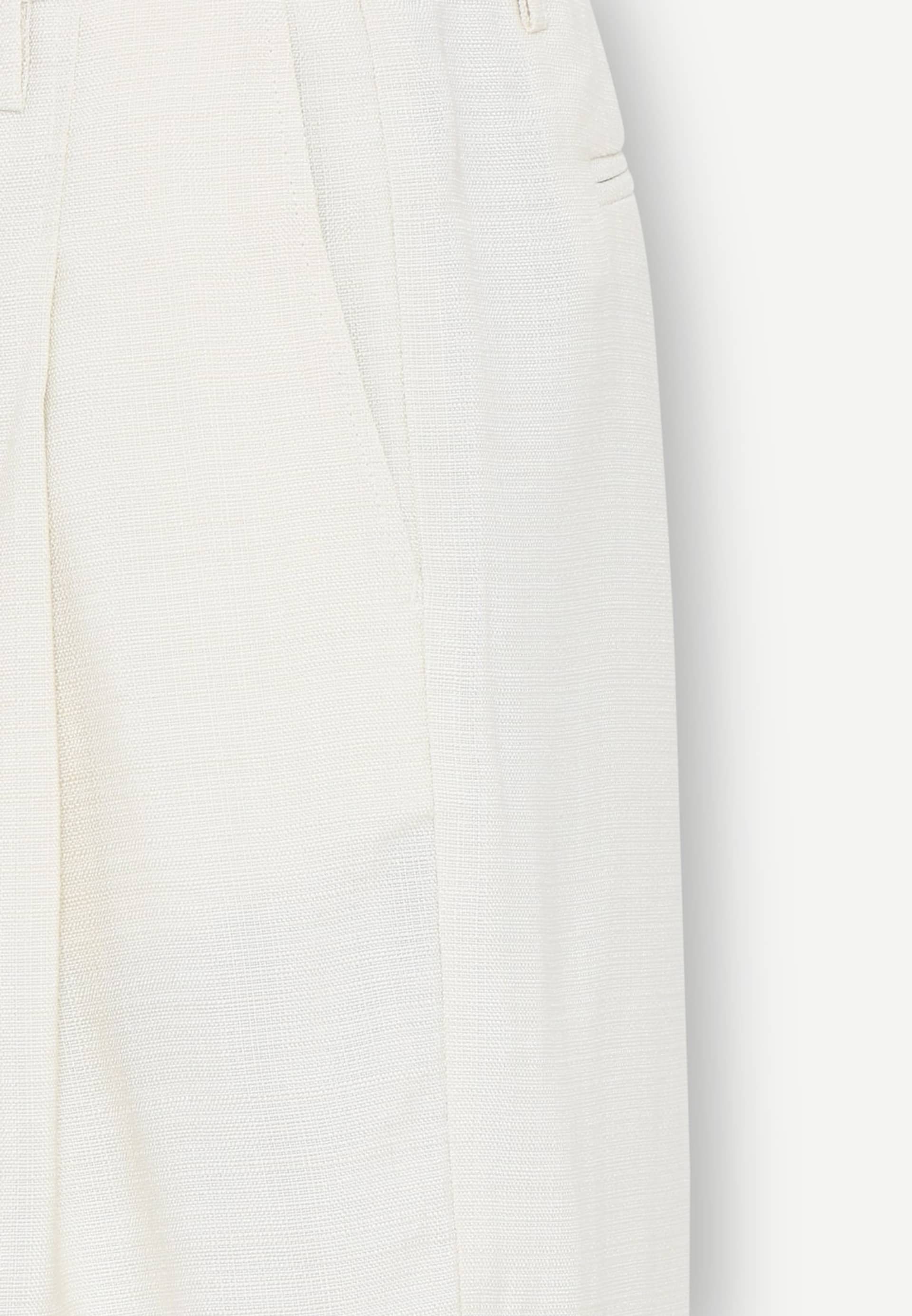 Lena Shorts - Medium White made by HERSKIND