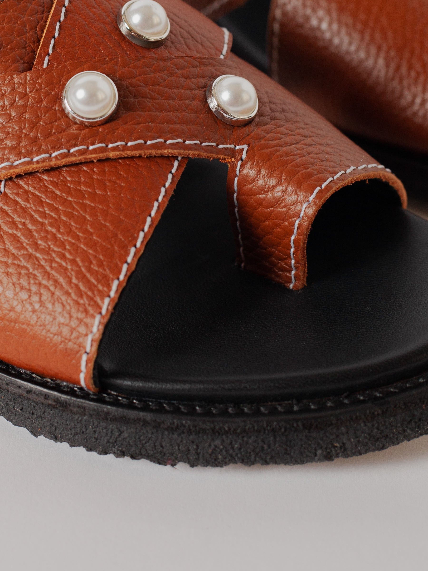 THE METTE BROWN ECO LEATHER WITH PEARLS made by Blankens