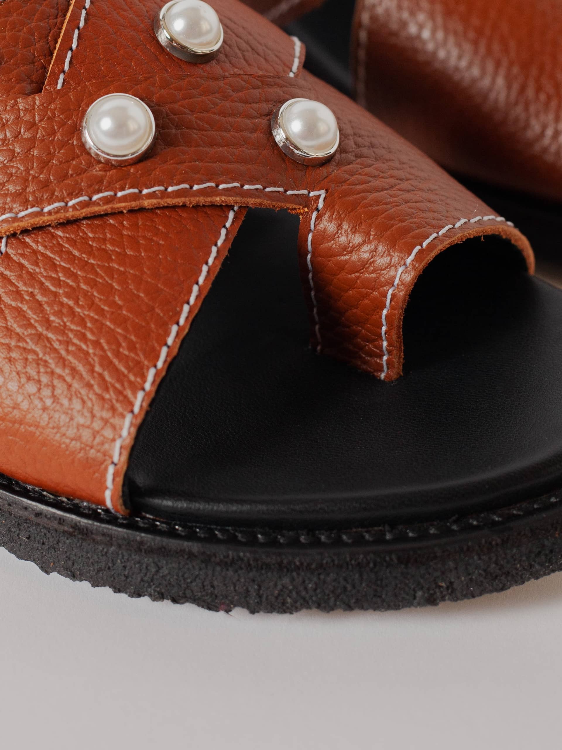 THE METTE BROWN ECO LEATHER WITH PEARLS made by Blankens