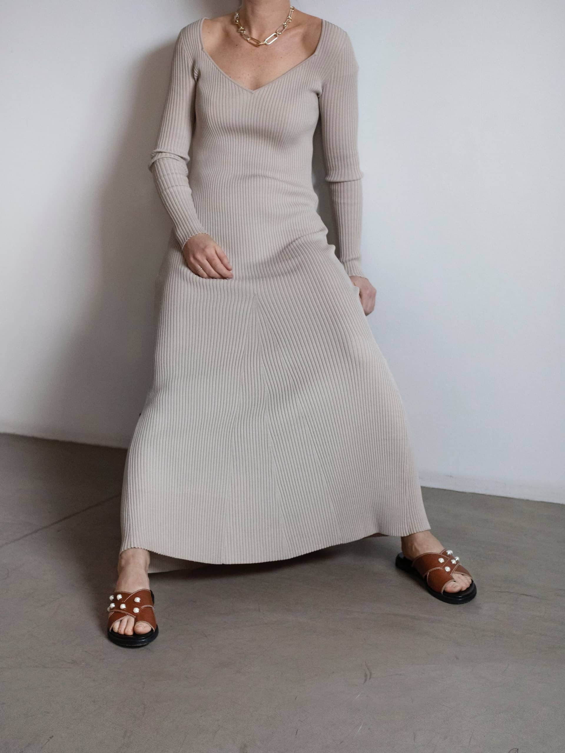 THE METTE BROWN ECO LEATHER WITH PEARLS made by Blankens