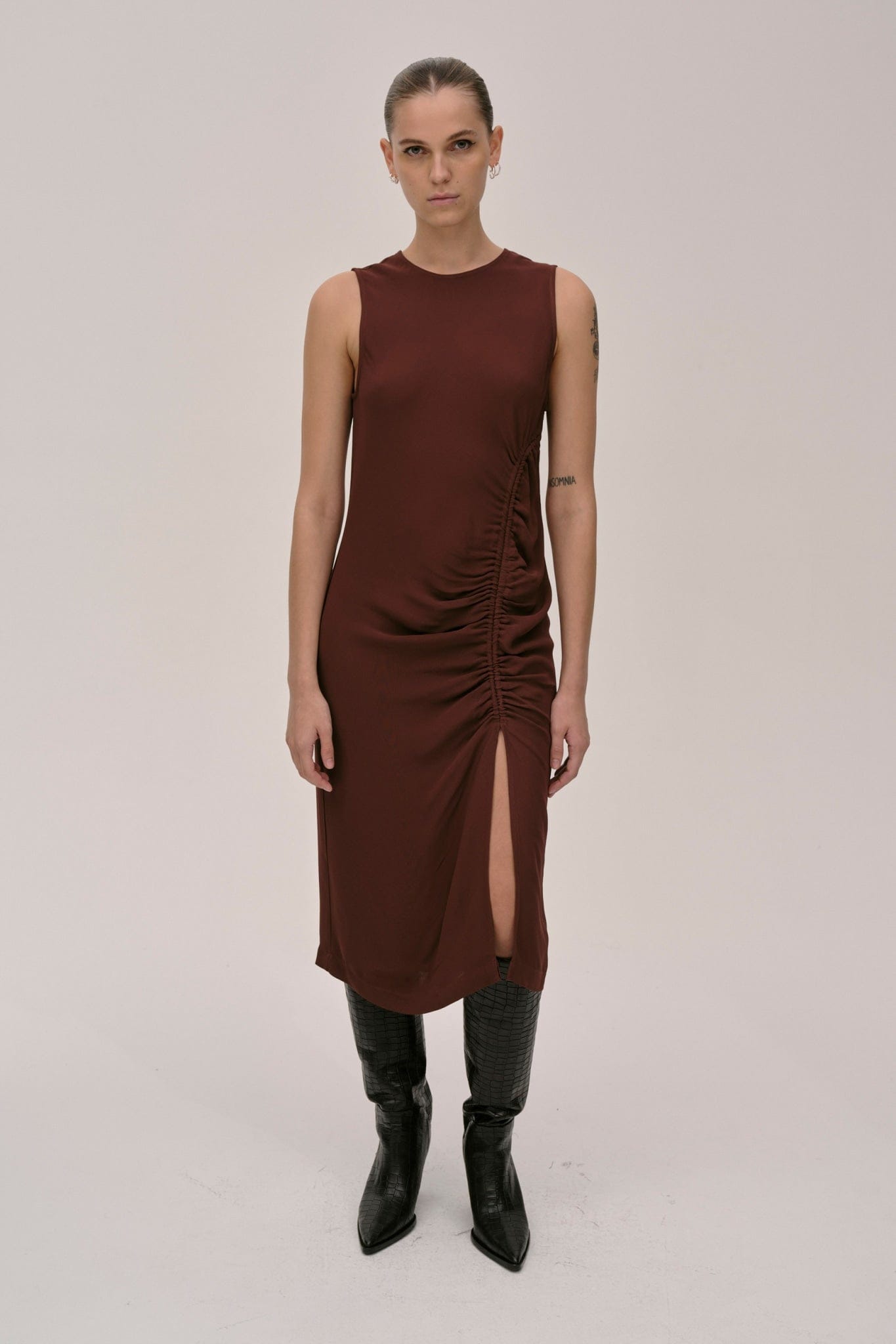 Lou Dress - Oxblood made by HERSKIND