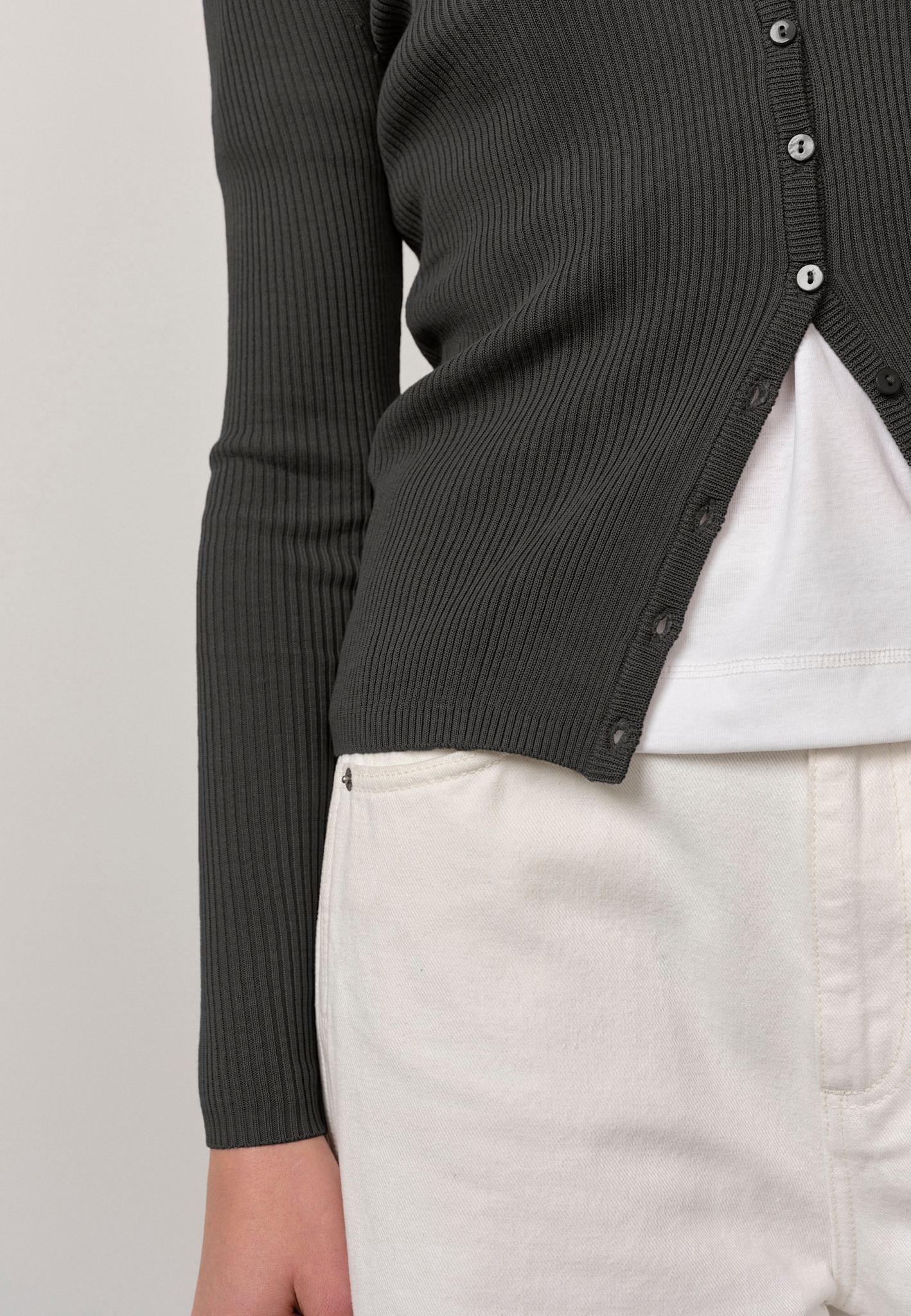 ChiChi Knit Cardigan - Dark Grey made by HERSKIND