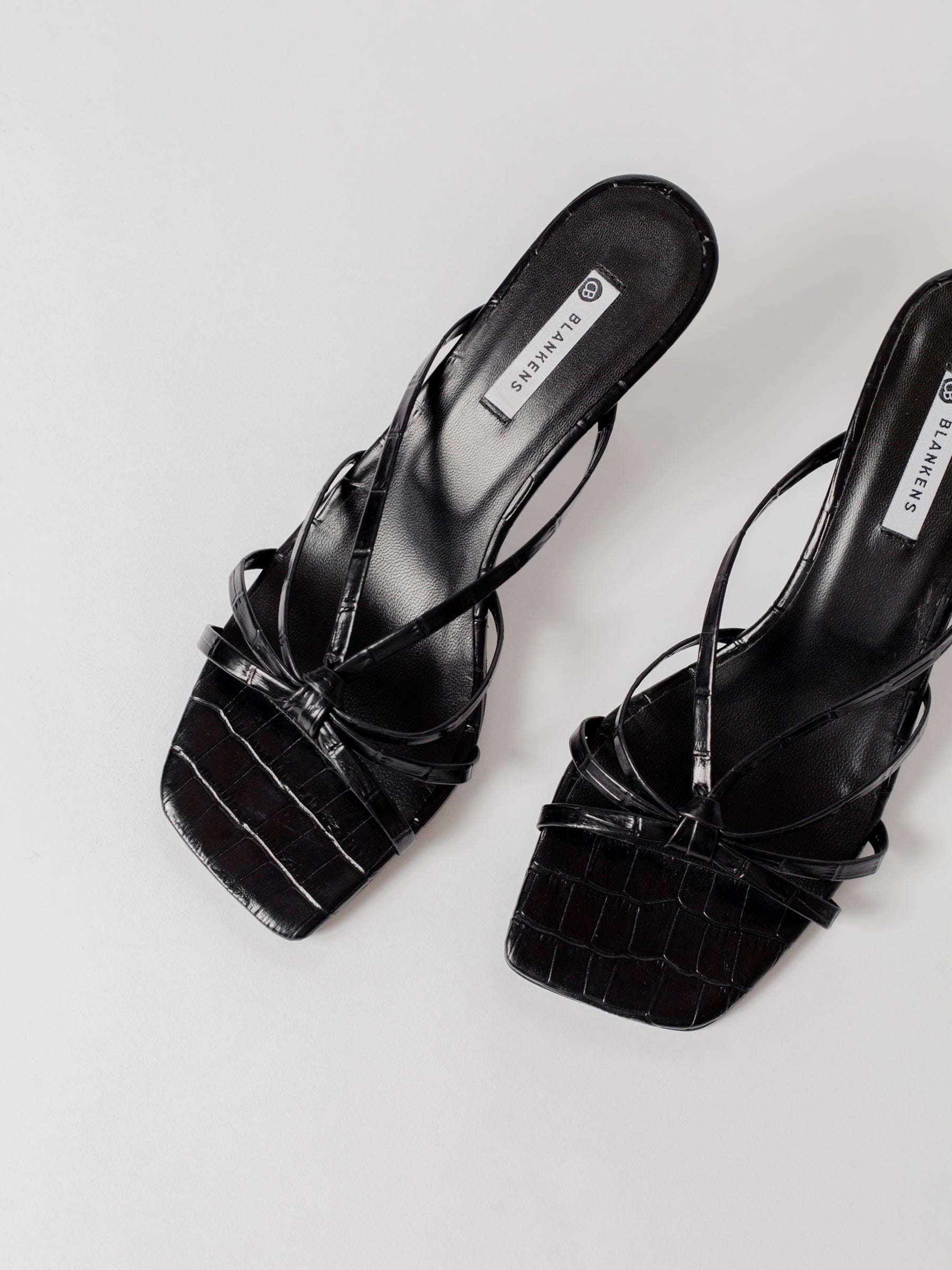 THE JENNIE BLACK made by Blankens