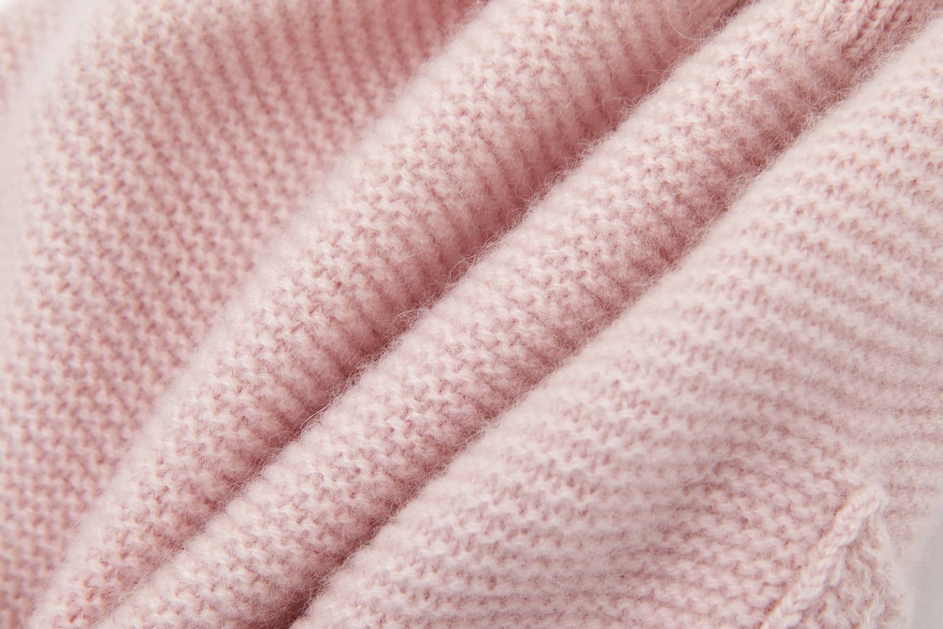 Gift Box | Pink Bonnet-Mittens Bundle made by CozyU
